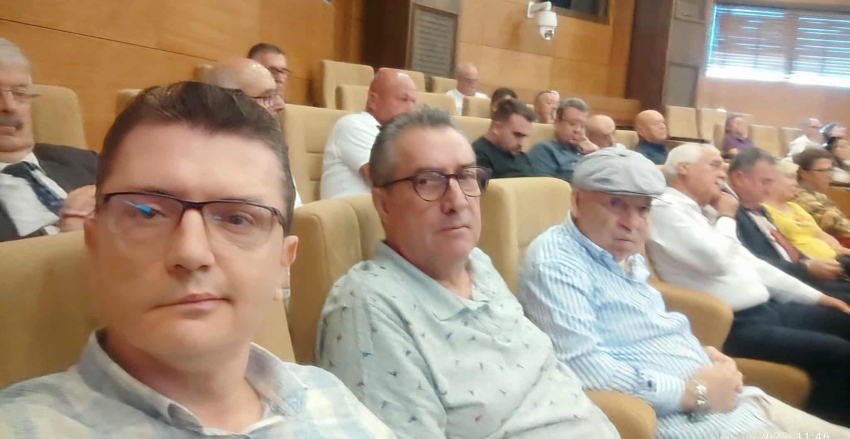 BELEDİYE MECLİSİ SONRASI BAŞKAN BEYİN MAKAM ODASINDAN İZLENİMLER ... 