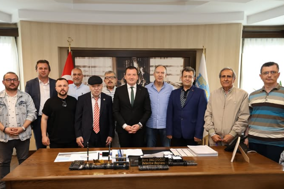 Silivri Çevre Derneği'nden, Belediye Başkanı Bora Balcıoğlu'na hayırlı olsun ziyareti